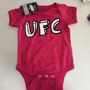 New UFC Onsie,Ultimate Fighting Championship onsie 6 min.Official licensed UFC